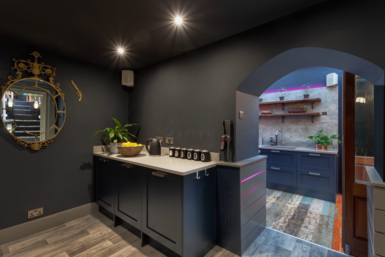 Zanzibar House basement kitchen